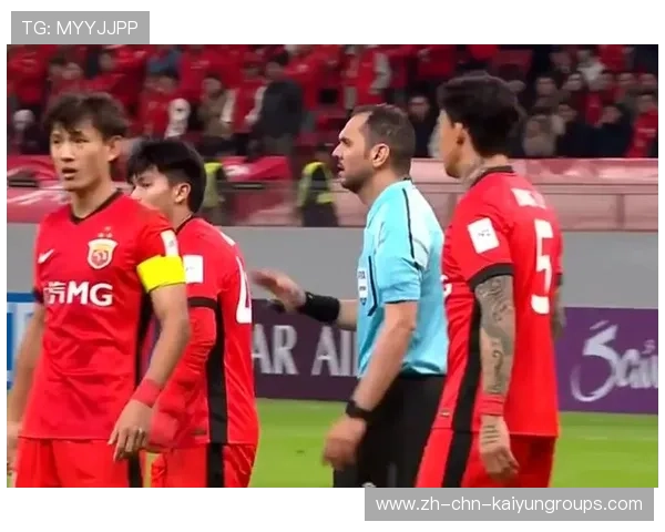 上海海港亚冠遭遇两连败，球队出线形势堪忧